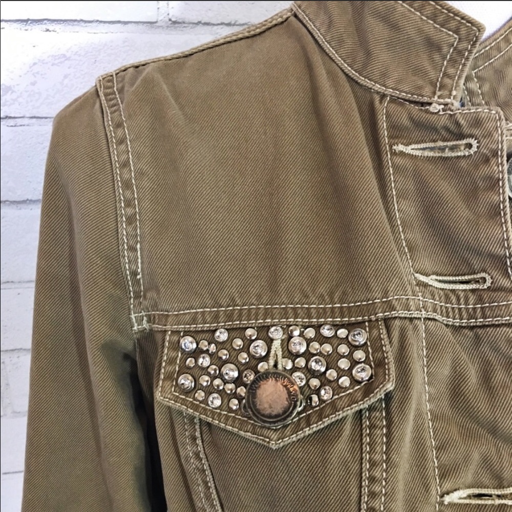 Twill Twentytwo by Anthropologie